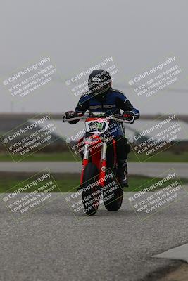 media/Nov-29-2025-TrackDaz (Sat) [[10ae2d9bce]]/C Group/Session 4 (Wheelie Bump)/